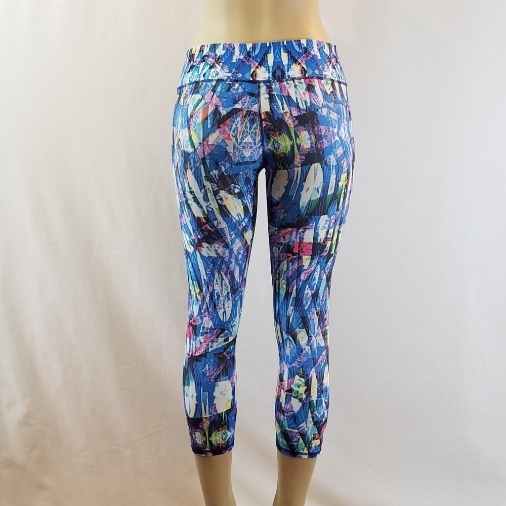 Fabletics Activewear Capris - image 4